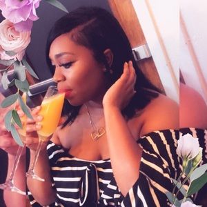 Meet your Posher, Ariel